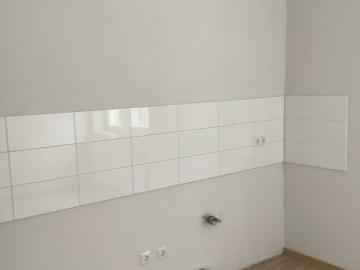 Hier macht wohnen Spaß: praktische 2 Zimmer Wohnung mit Dusche und Balkon