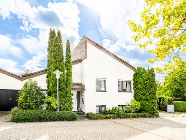 Hier beginnt Ihr neues Zuhause charmant, zentral und voller Möglichkeiten!