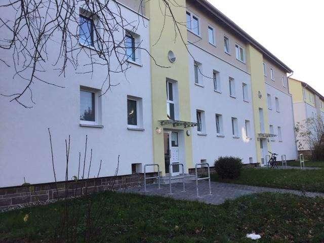 Hier fühlt man sich wohl gut geschnittene 2 Zimmer Wohnung in guter Lage