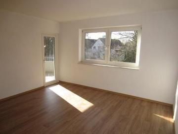 Hier lässt es sich aushalten: praktische 3,5 Zi. Wohnung
