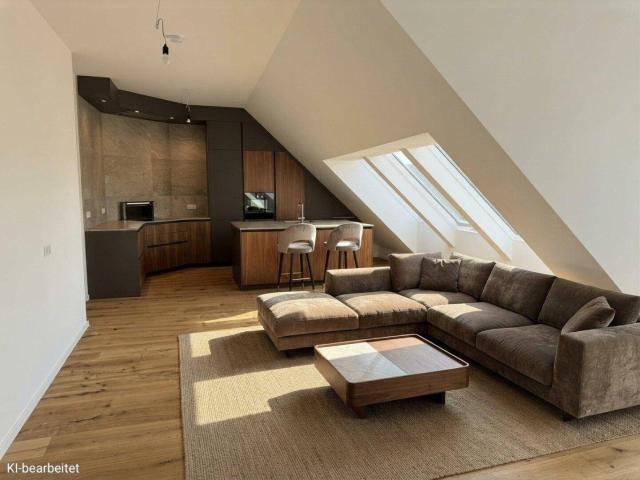 Hier werden Träume wahr! Schöne 3 Zimmer Dachgeschosswohnung in absoluter Ruhelage als ideales Investment