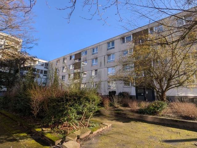 Hier wird gewerkelt! Helle 2 Zimmer Wohnung mit Balkon