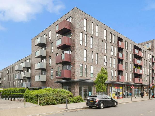 Hierro Court, 17 Bermuda Way, London, E1 1 bed apartment to rent £1,900 pcm £438 pw