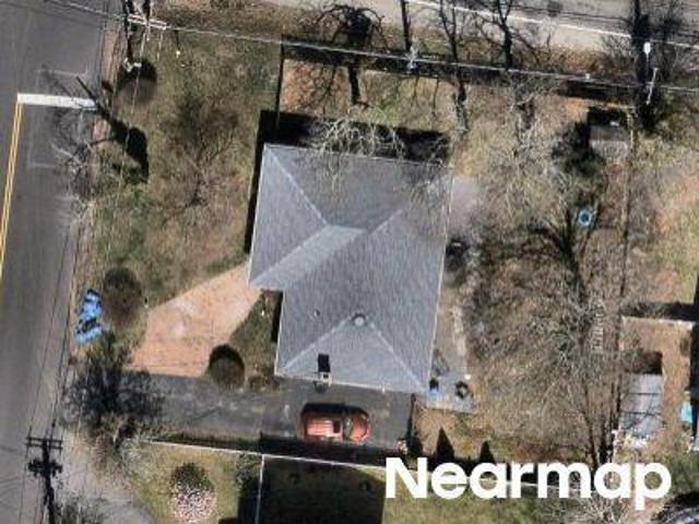Higbie Ln