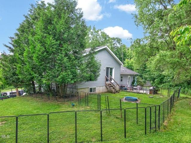 Higgins Rd, Wynantskill, Home For Sale