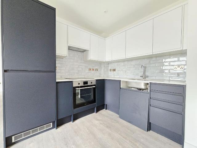 High Mead, Harrow HA1, 1 bed flat to rent, £1,550 pcm | PrimeLocation