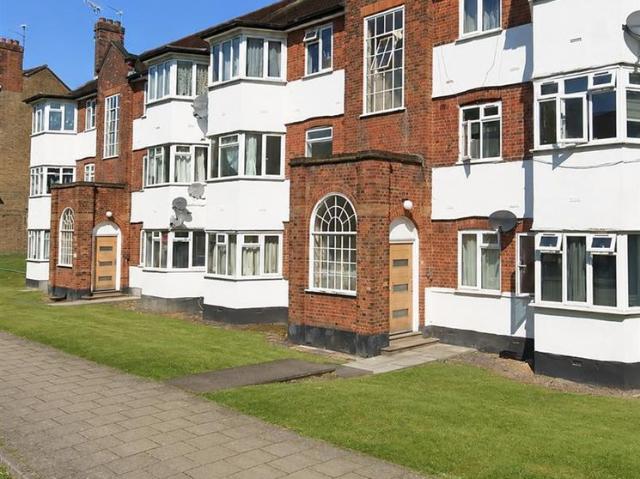 High Mead, Harrow HA1, London