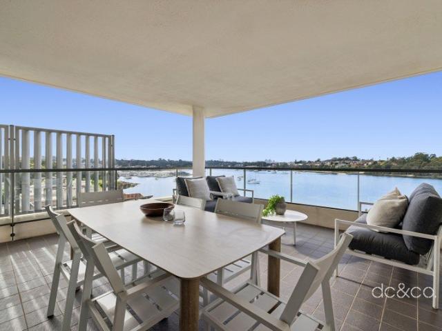High above the bay in Mirvac's prestigious Avista