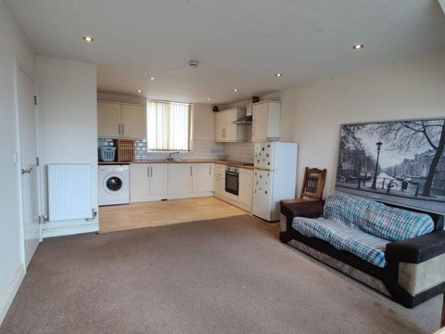 High Bullen, Wednesbury WS10, 1 bed flat to rent, £750 pcm | PrimeLocation