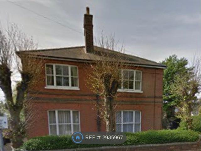 High Barnet, Barnet EN5, 2 bed flat to rent, £1,950 pcm | PrimeLocation