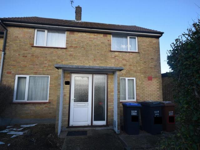 High Dells, Hatfield AL10 6 bed end of terrace house to rent £2,875 pcm £663 pw