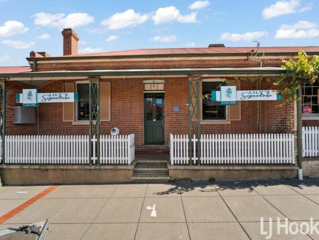 High Exposure Commercial Opportunity in the Heart of Bathurst