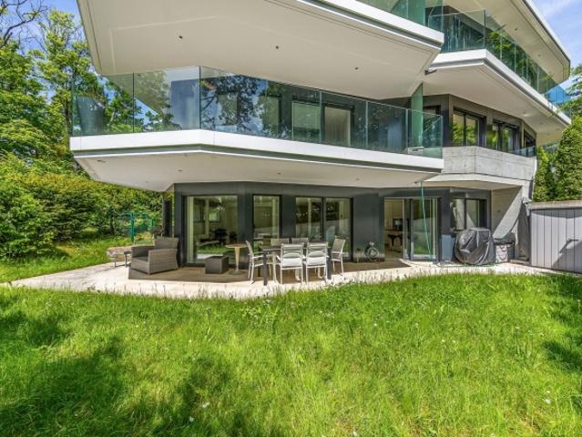High End Wohnung, die Komfort und Ruhe in Pully vereint