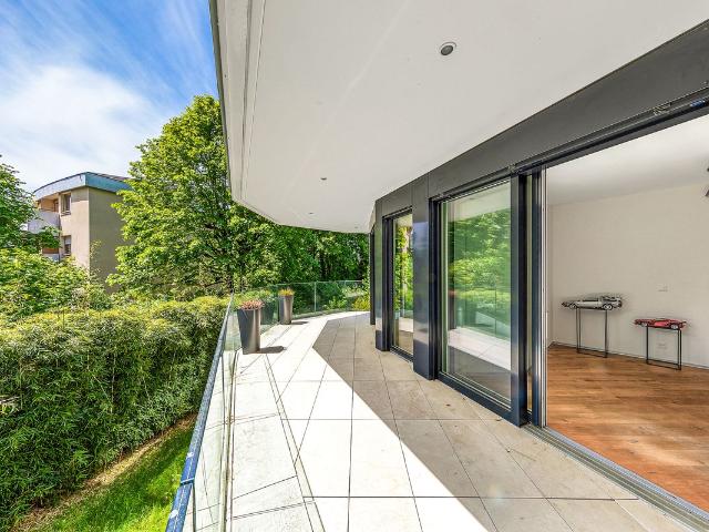 High End Wohnung, die Komfort und Ruhe in Pully vereint