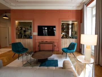 High end apartment in a luxury property, Lyon Amsterdam Apartments for Rent