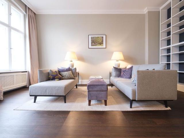 High end Apartment Savignyplatz