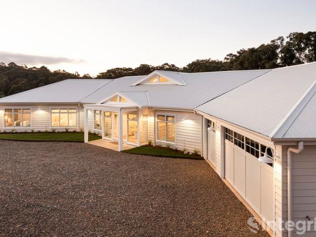 High End Bespoke Build on Broad Acreage