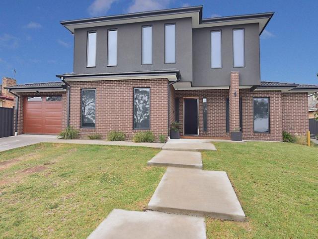 High End Finishes & Dual Living Zones