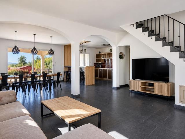 ✨ High end furnished villa with garden & terrace – Aix en Provence