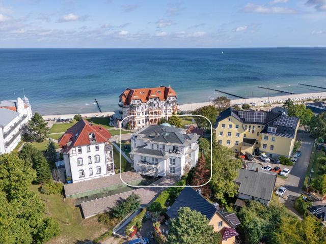 High End Interieur trifft Meeresrauschen: Exklusives Wohnerlebnis mit Ostseeblick