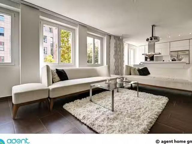HIGH END LIVING in STUTTGART WEST