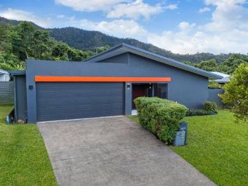 North Cairns, Cairns Regional, Low Island, Queensland, Queensland