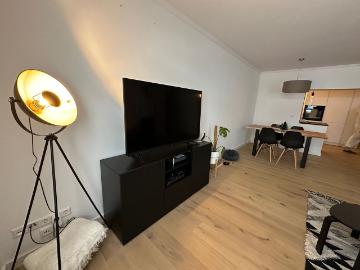 High end refurbished 2 bed room apt, Stuttgart Amsterdam Apartments for Rent
