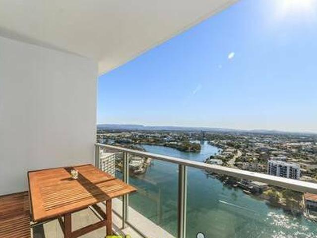 HIGH FLOOR AMAZING VIEWS UNFURNISHED UNIT