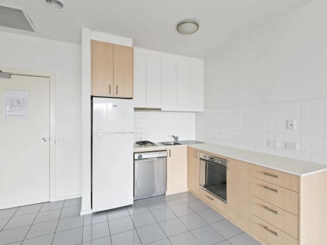 High Floor Urban Living in the Heart of the CBD