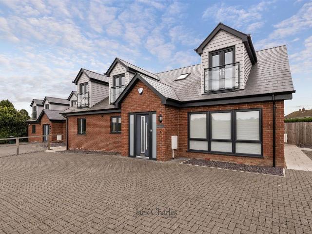 High House Lane, Hadlow, Tonbridge TN11, 4 bed detached house to rent, £3,750 pcm | PrimeLocation