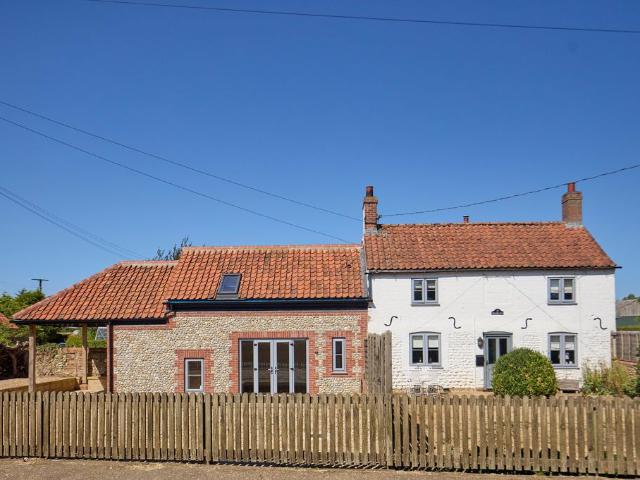 High Houses, Station Road, Heacham, King's Lynn PE31, 3 bed detached house to rent, £1,650 pcm | PrimeLocation