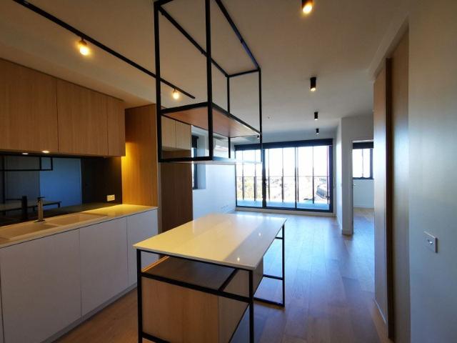 High Level Views, Huge Balcony, Secure Living, Walk to Train & Eastland Shopping