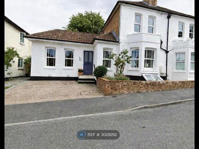 High Path Road, Guildford GU1, 1 bed maisonette to rent, £1,400 pcm | PrimeLocation