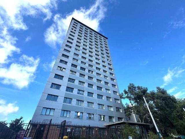 High Point, Hyson Green, Nottingham. 1 bed flat to rent £725 pcm £167 pw