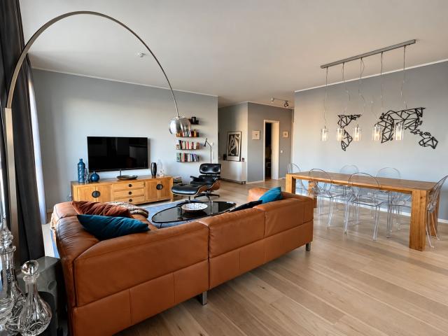 High quality design apartment with loggia – stylish living in Düsseldorf, Pempelfort