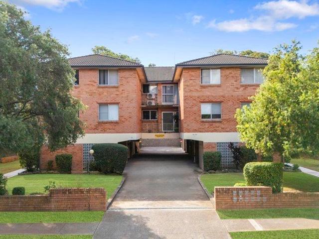 HIGH QUALITY FULL BRICK APARTMENT OPEN TO VIEW SAT 01/08/2026 @ 12 12.30PM