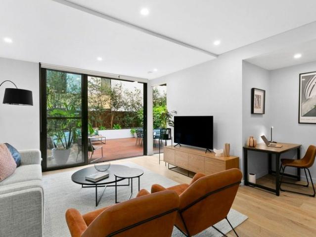 High Quality, Fully furnished, Central and modern 1 bedroom unit Neutral Bay LUXURY QUIET 1 BEDROOM APARTMENT