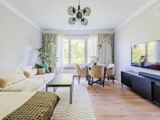 High quality furnished apartment in a green location near the Havel, Berlin Amsterdam Apartments for Rent
