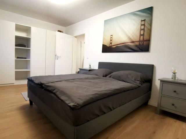 High Quality Furnished 2 Room Apartment with Balcony in Cologne Dellbrück – Ideal for Business Stays, Koln Amsterdam Apartments for Rent