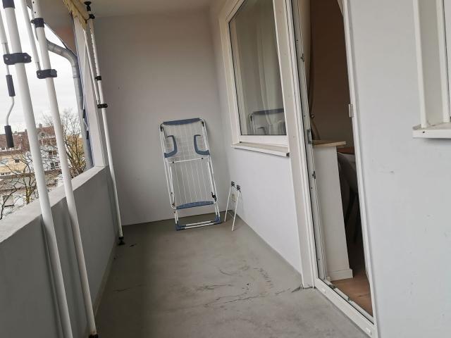 High Quality Furnished 2 Room Apartment with Balcony in Cologne Dellbrück – Ideal for Business Stays, Koln Amsterdam Apartments for Rent
