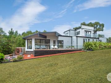 High Quality Living Amidst Resort Style Environment in RACV Resort
