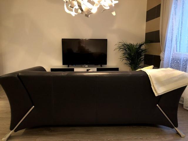 High quality modern single apartment in Deutz near the University of Applied Sciences between Lanxessarena and Kölnarcaden, Koln Amsterdam Apartments for Rent