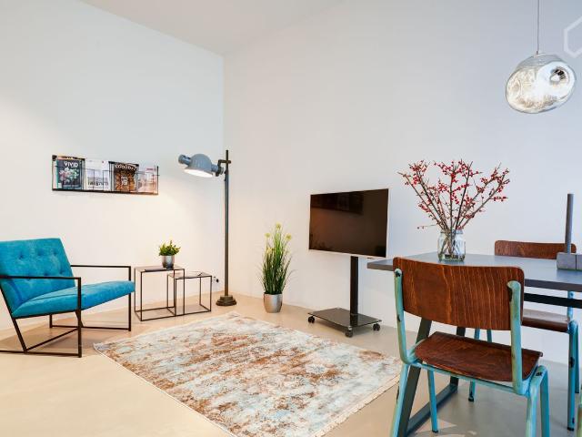 High quality, sophisticatedly designed, new apartment in a century house in Düsseldorf, Dusseldorf Amsterdam Apartments for Rent