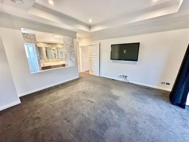 High Quality Rental!