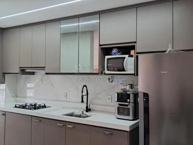 High Redentora Apto com 3 dorms, com 1 suite e 2 vagas, equipado