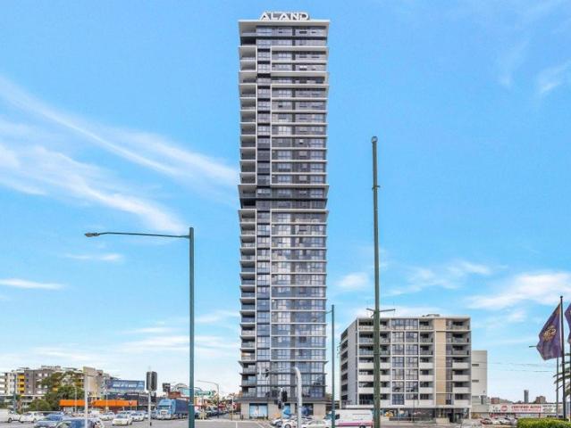 High rise living with sweeping district views and resort style rooftop amenity