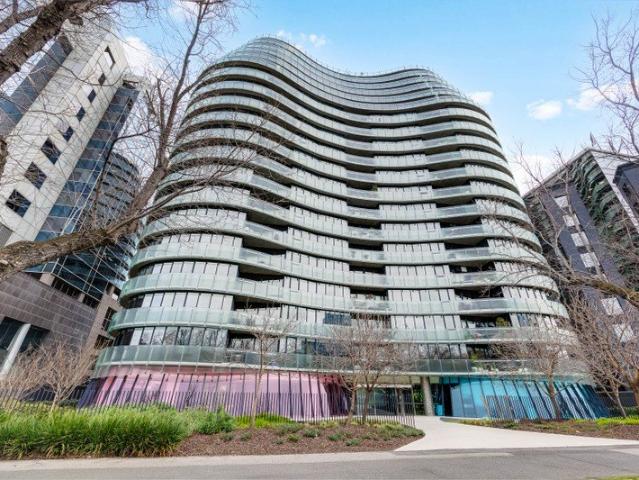 High Rise Luxury in the Iconic 'YVE' Building