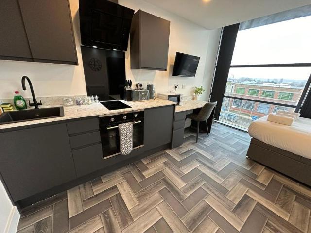 High Road, Beeston NG9, 1 bed flat to rent, £953 pcm | PrimeLocation