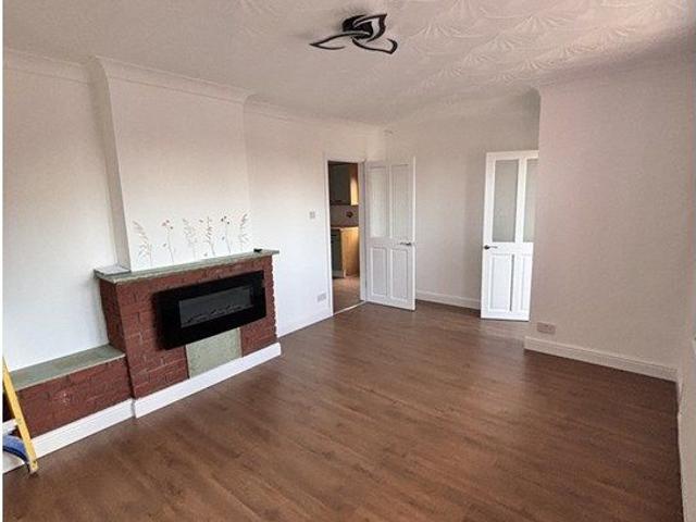 High Road, Doncaster DN12, 3 bed semi detached house to rent, £900 pcm | PrimeLocation