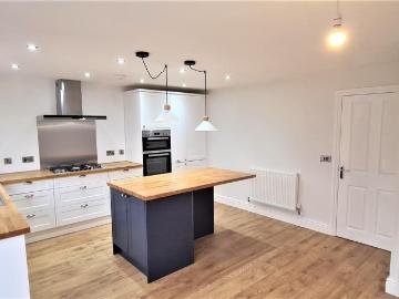 High Road, Elm, Wisbech PE14, 3 bed detached house to rent, £1,300 pcm | PrimeLocation